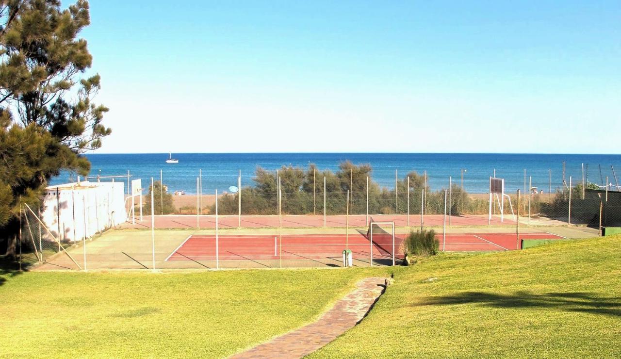 Relax At Premium Beach Flat - Aldea Beach Манилва Екстериор снимка